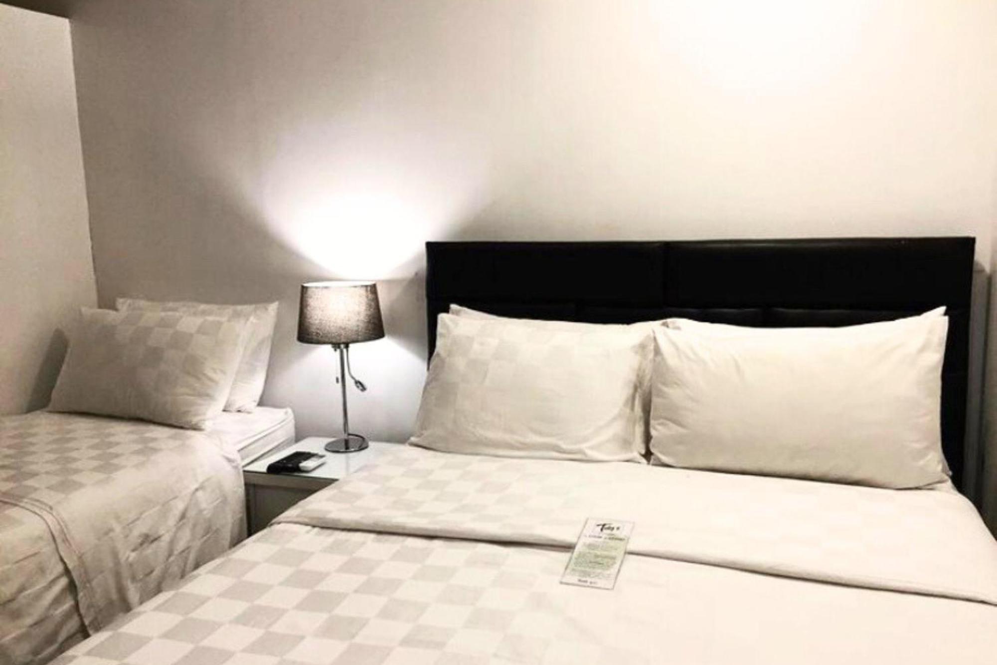 Tely'S Bed & Breakfast Iloilo Powered By Cocotel ภายนอก รูปภาพ