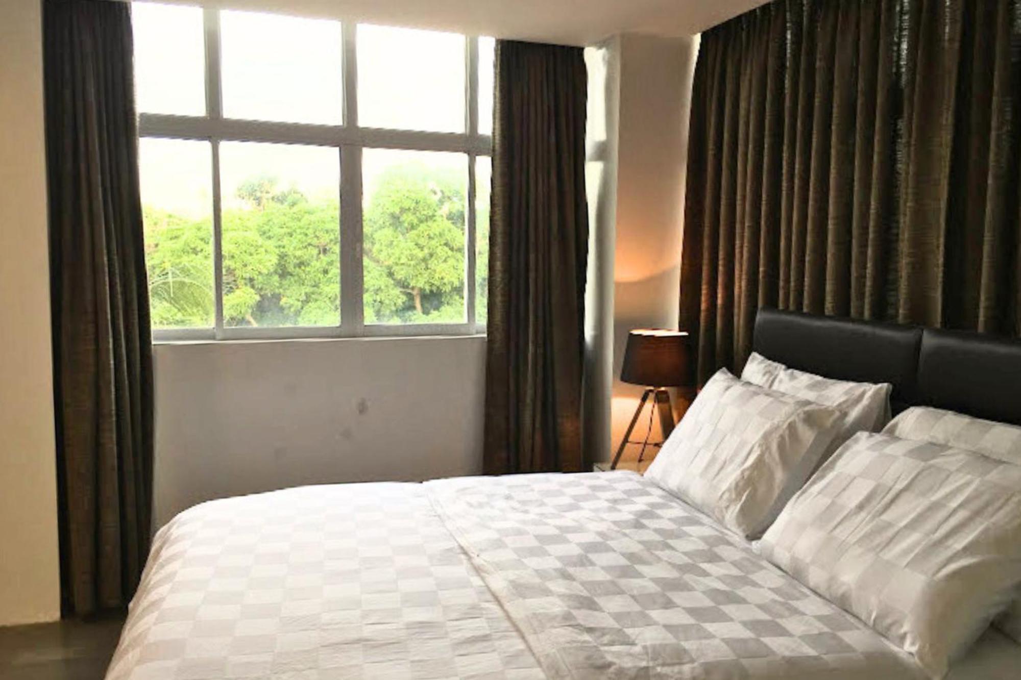 Tely'S Bed & Breakfast Iloilo Powered By Cocotel ภายนอก รูปภาพ
